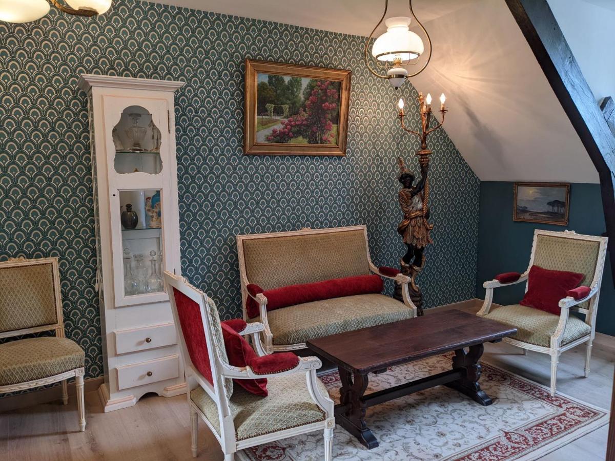 Suite Orient Express Dans L'Auberge Des Trains Mythiques Laniscat Esterno foto